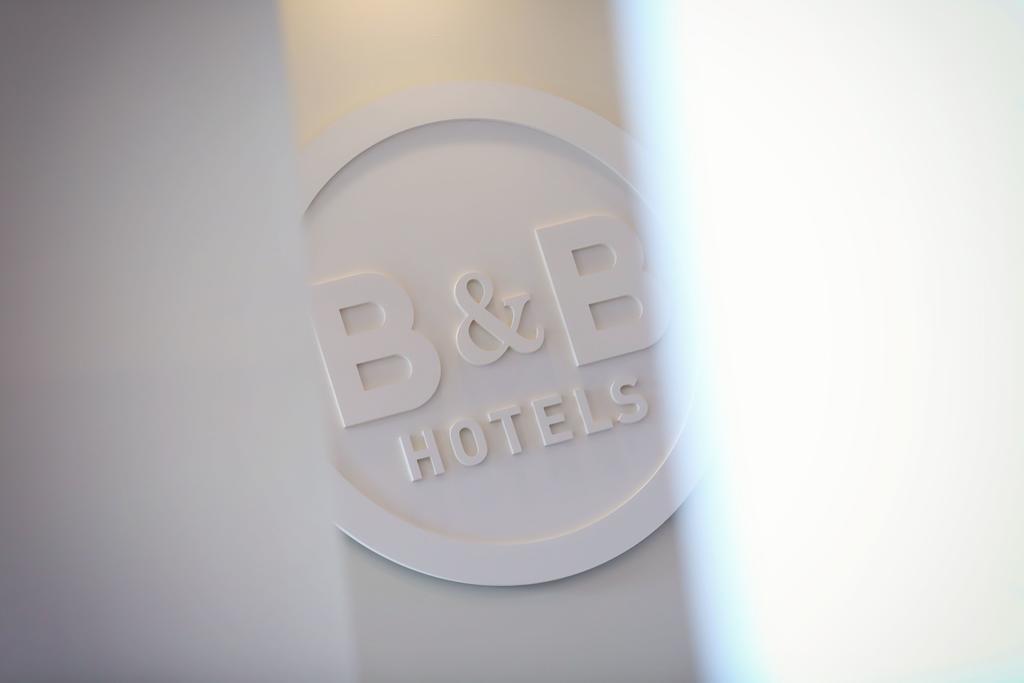 B&B Hotel Hyeres Exterior photo